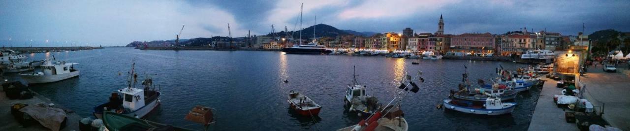 St George Villa Imperia Eksteriør bilde